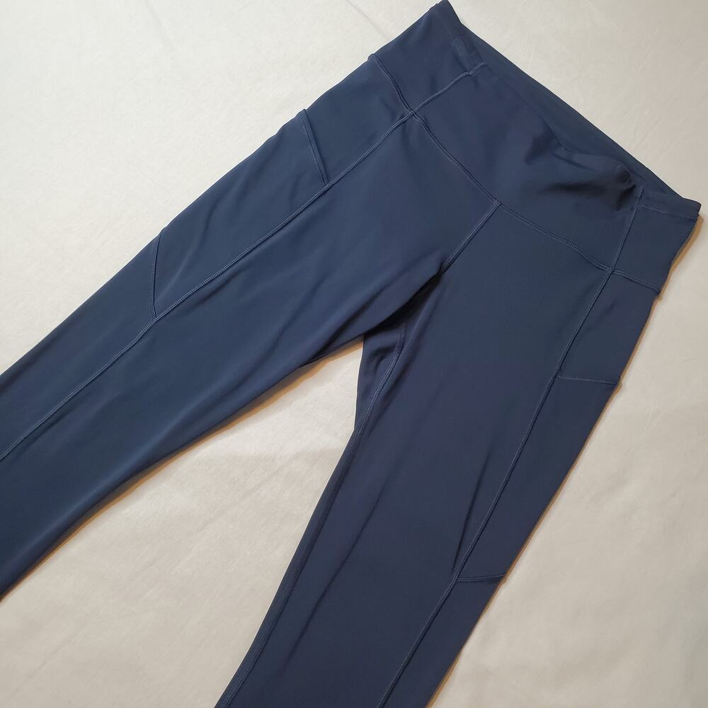 Lululemon Size 8 Fast Free High-Rise Crop II 23" Non-Reflective Blue W6BCXS
